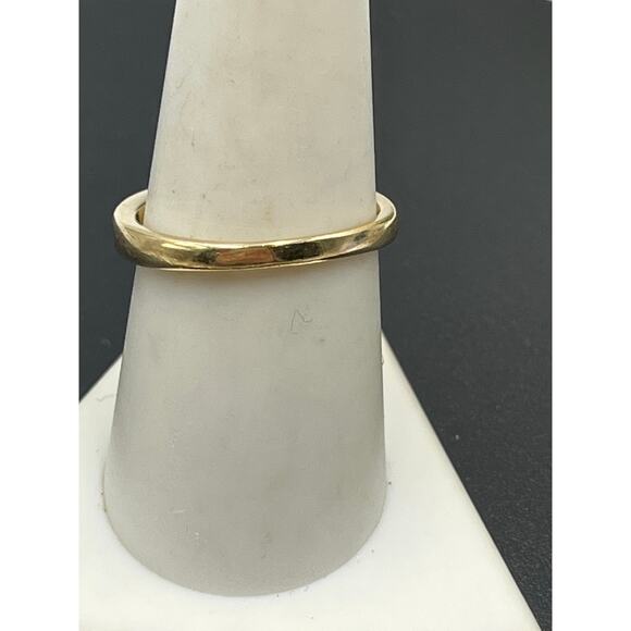 Vintage 14K Gold Designer Diamond
Wedding Band Ring 1/2 TW Sz
8.5 Channel Set - Picture 7 of 16